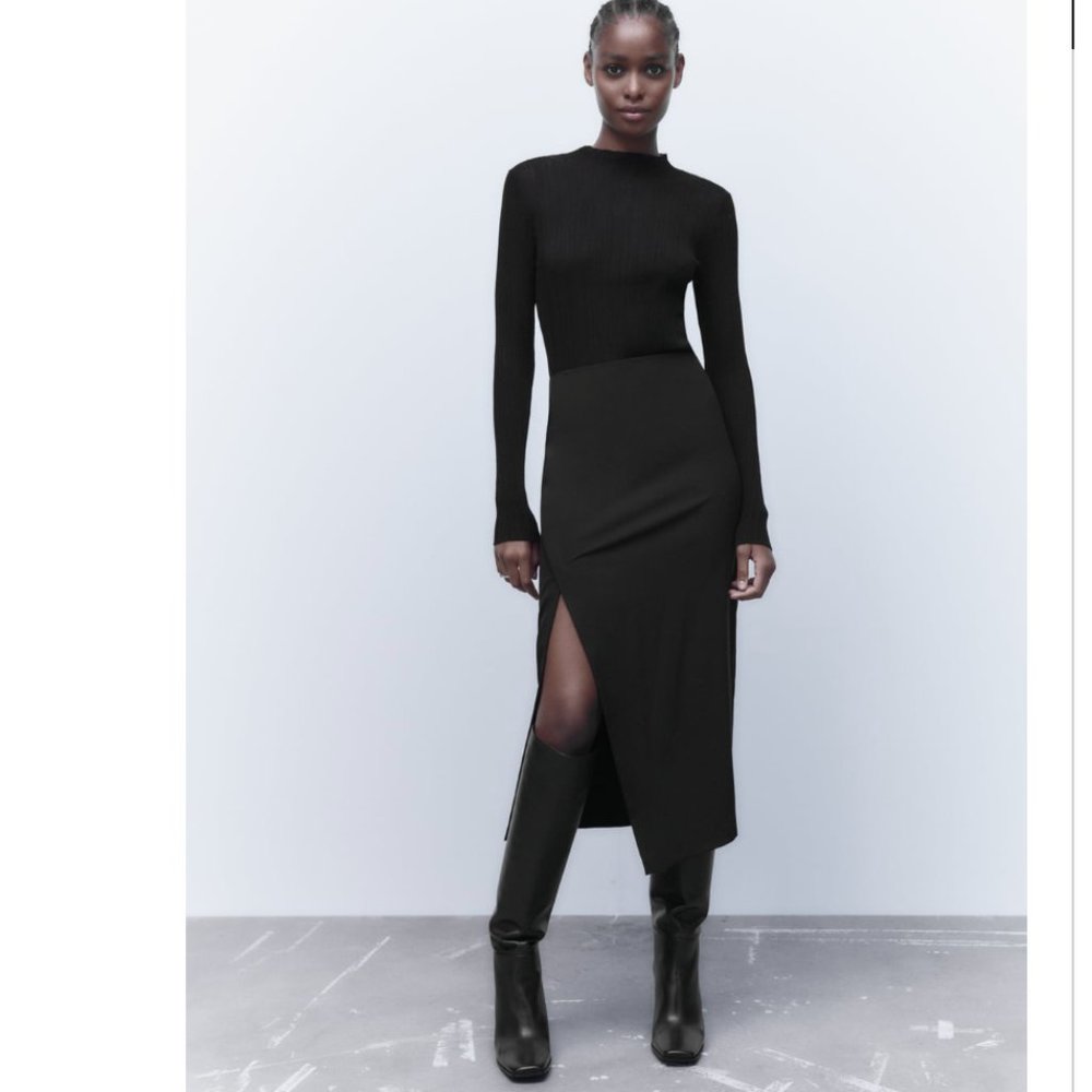 Zara Black Midi Skirt